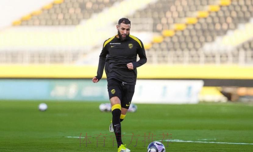 本泽马连续2天参与球队合练 巴尔韦德提前归队 本泽马连续2天参与球队合练 巴尔韦德提前归队